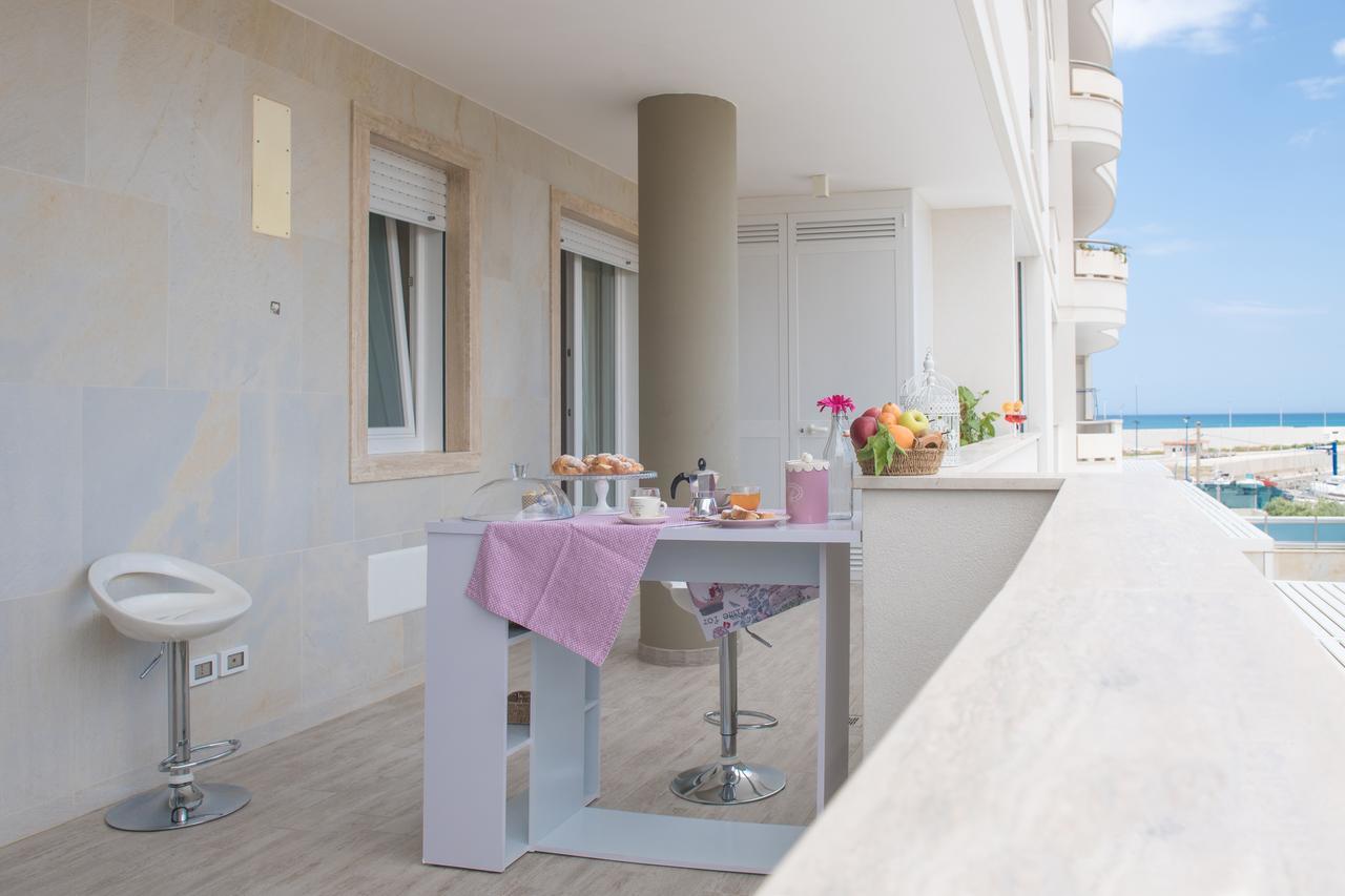 Chicco Di Caffe' Bed & Breakfast Monopoli Exterior photo